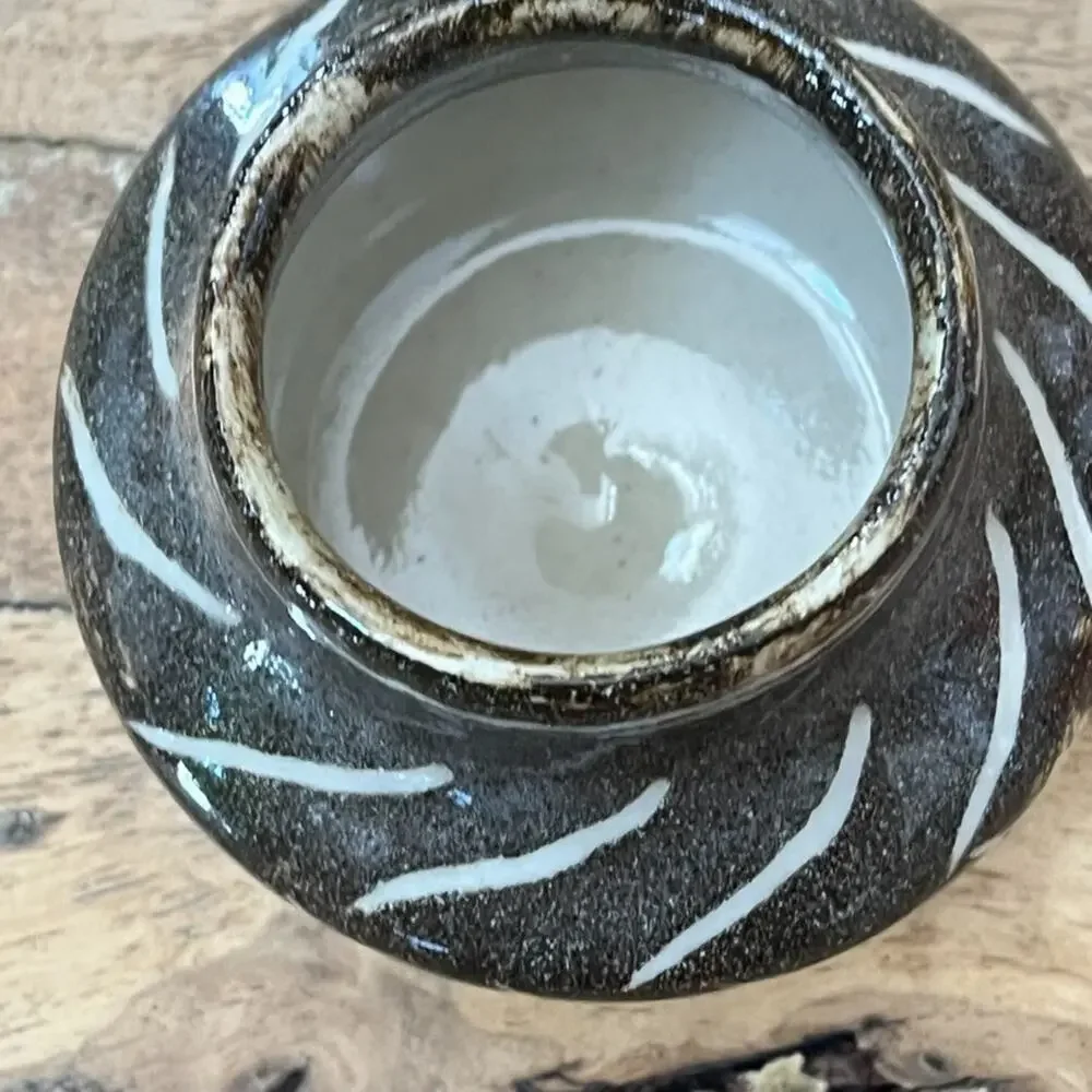 Vtg Art Studio Pottery Bud Vase 3.5